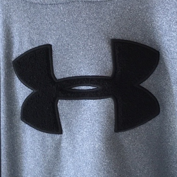 Under Armour Loose Cold Gear Hooded Sweatshirt - Picture 8 of 9